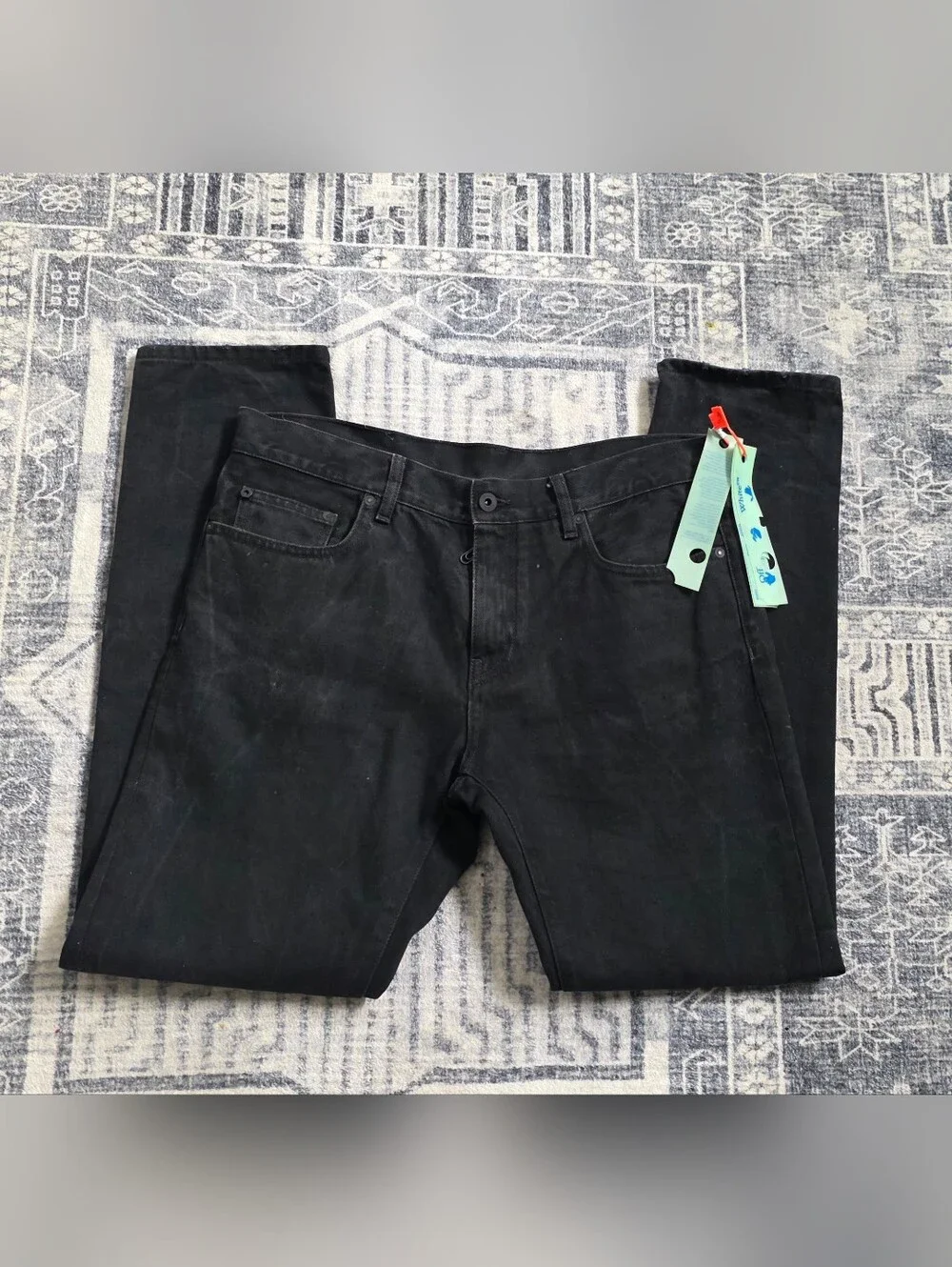 Off-White off white